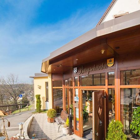 Burgschaenke, Hotel & Restaurant - E-Mobilitaet Ladestationen Fuer Elektroautos Burgthann エクステリア 写真