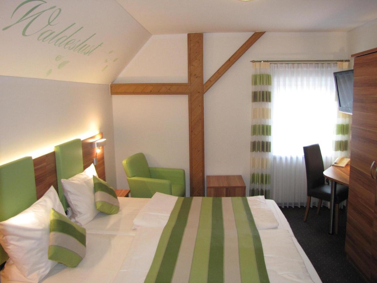 Burgschaenke, Hotel & Restaurant - E-Mobilitaet Ladestationen Fuer Elektroautos Burgthann エクステリア 写真