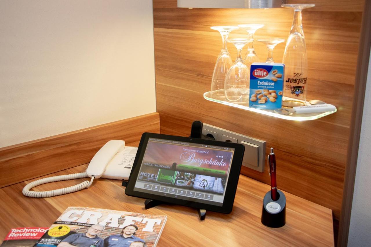 Burgschaenke, Hotel & Restaurant - E-Mobilitaet Ladestationen Fuer Elektroautos Burgthann エクステリア 写真